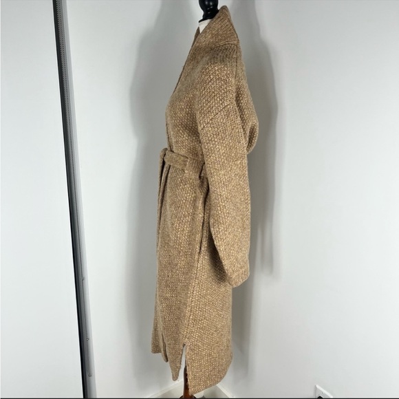 NEW Lunya chunky wool belted robe - Picture 5 of 13